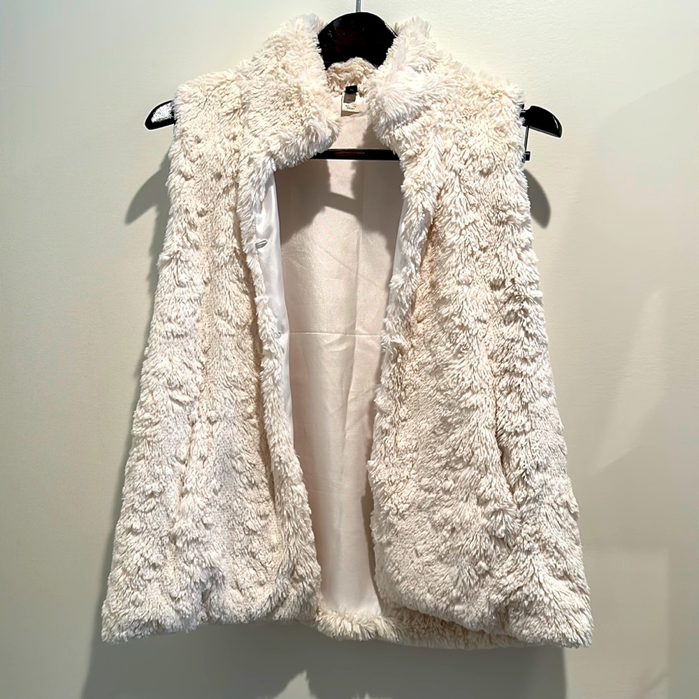 Warm Women’s Vest